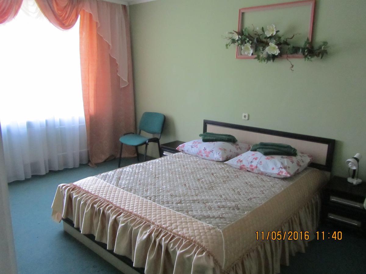 Hotel Berezka Vawkavysk Exteriör bild