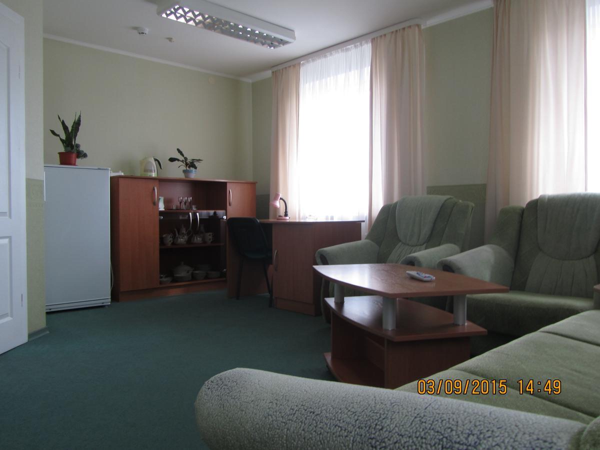 Hotel Berezka Vawkavysk Exteriör bild