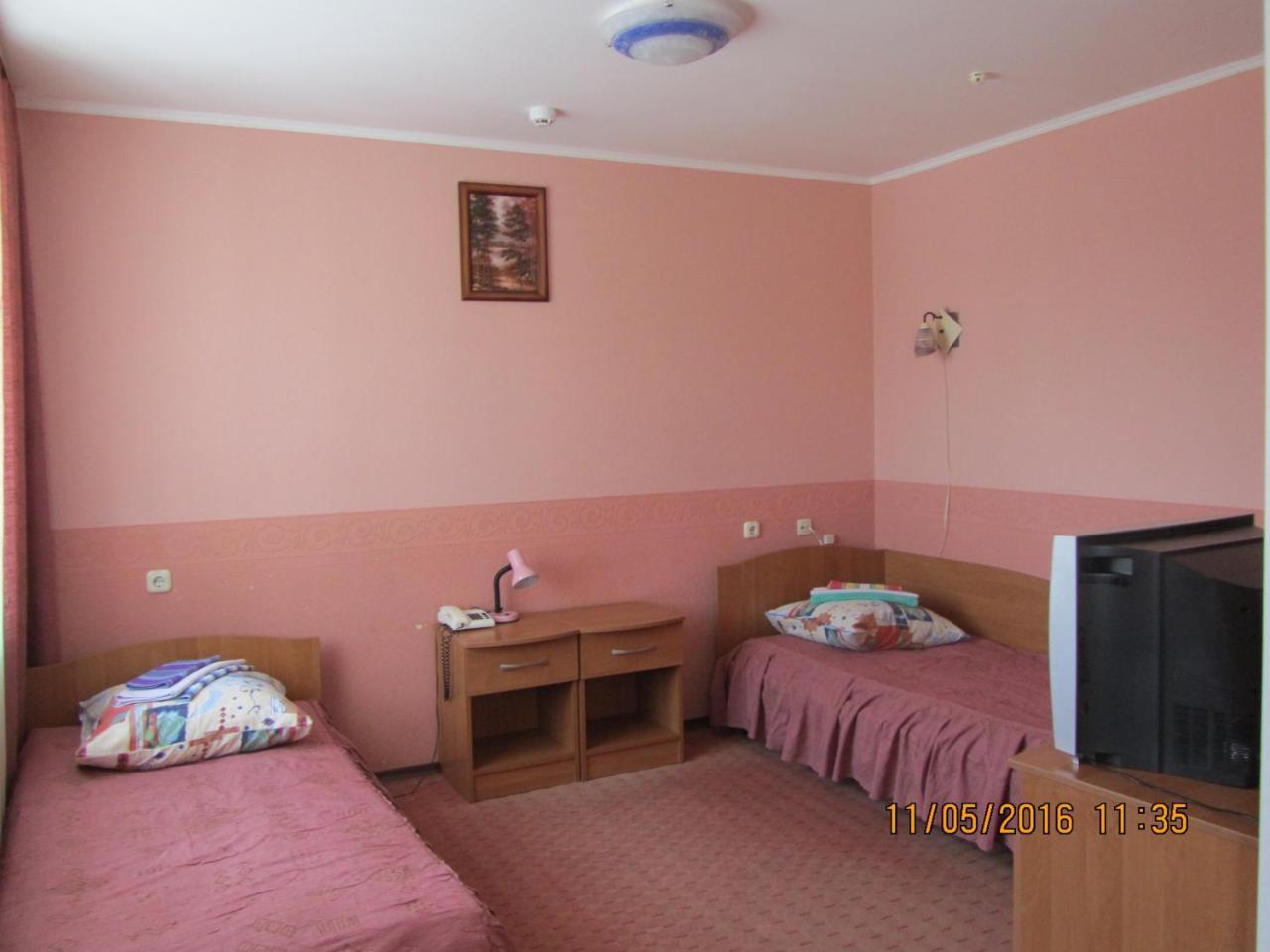 Hotel Berezka Vawkavysk Exteriör bild